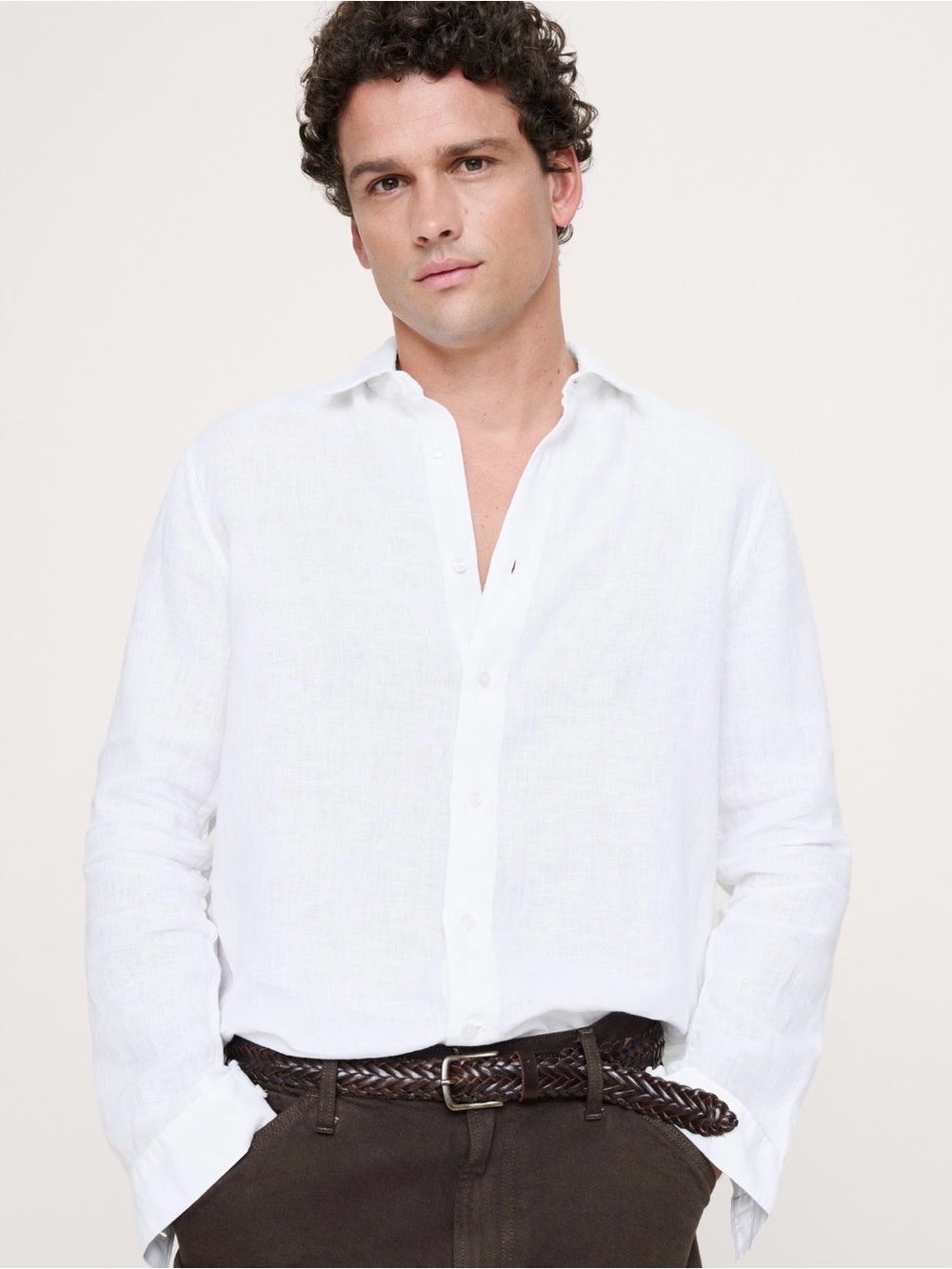 NWT Banana Republic 100% Linen Standard Fit Button Down shirt size S